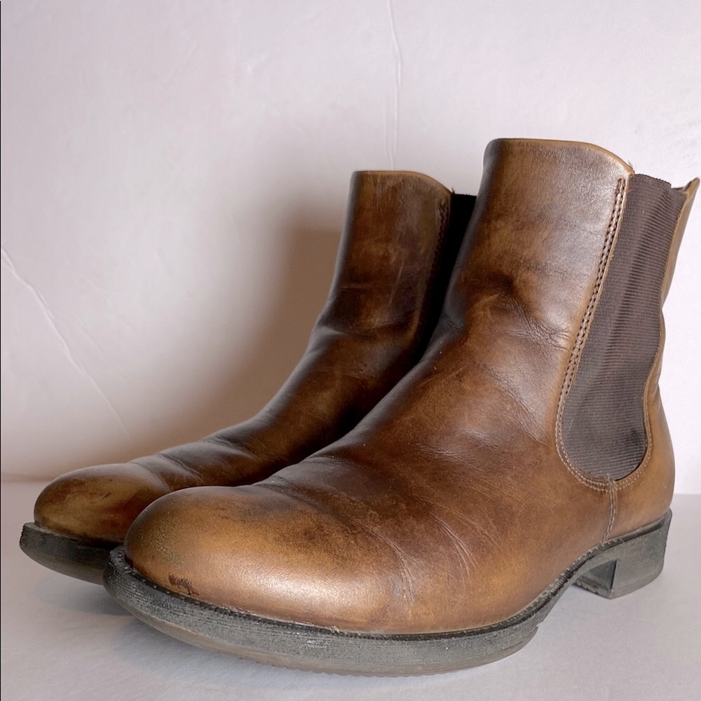 Ecco Women’s Brown Chelsea Sartorelle Boots with Distressed Leather & Side Gores